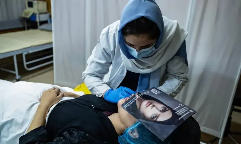 Pakistan's cosmetic boom outpaces oversight