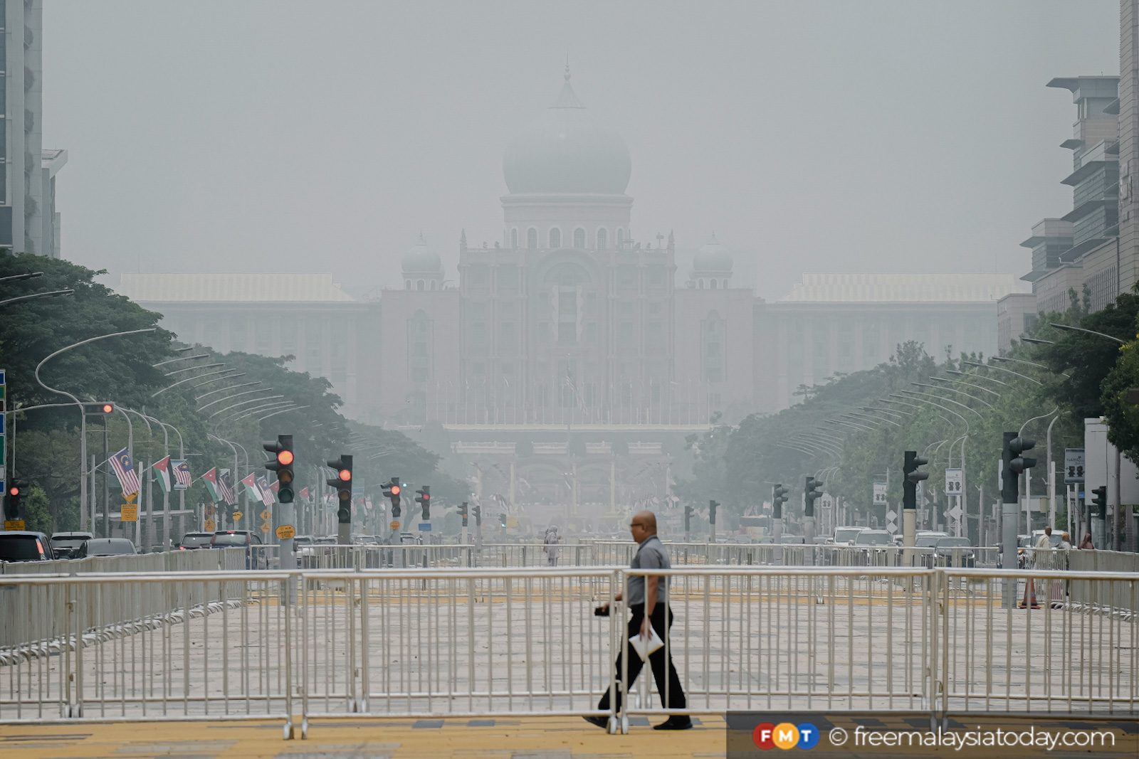 Hold those responsible for haze accountable, Suhakam urges govt