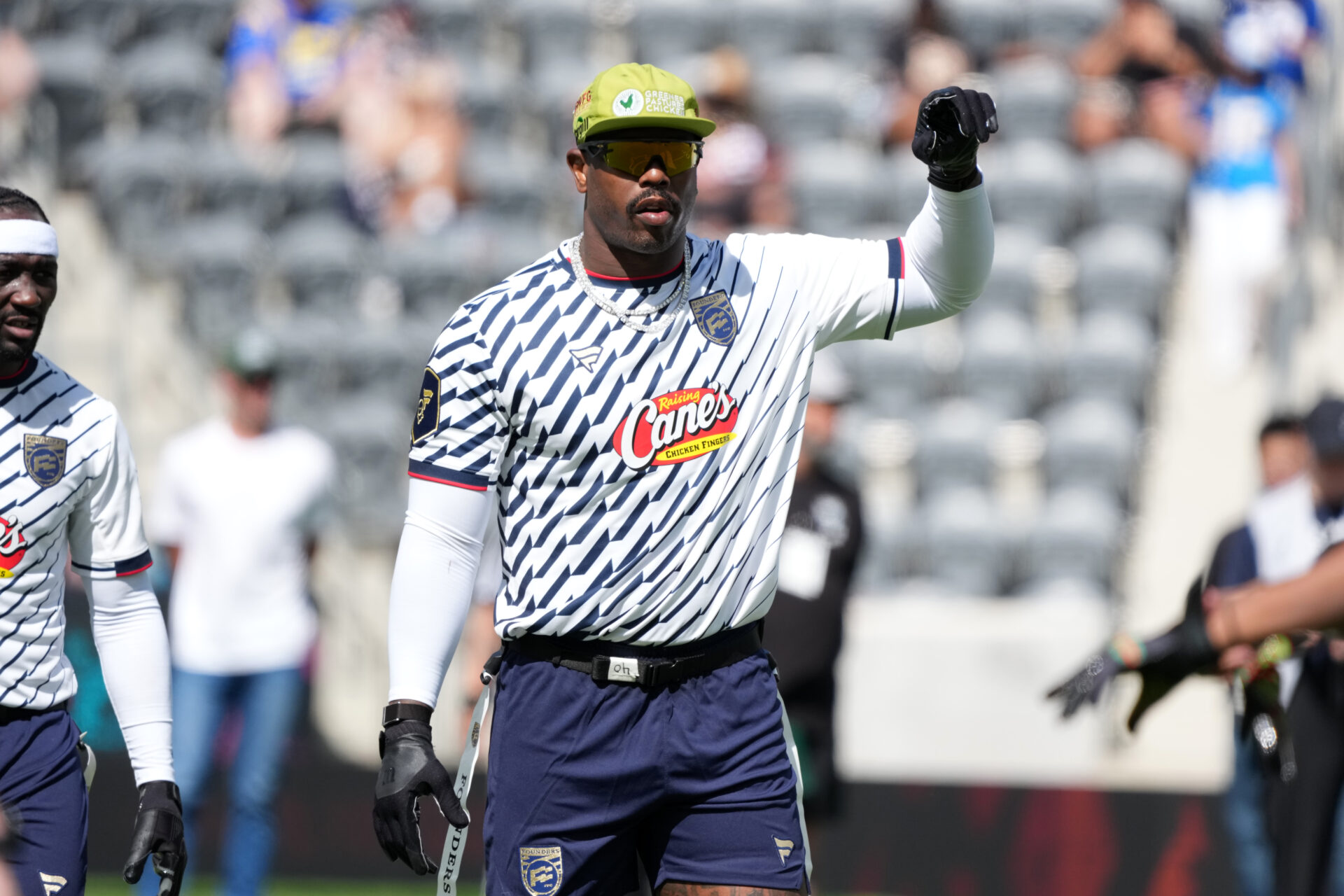 Von Miller sends ‘special’ message after signing with Cowboys