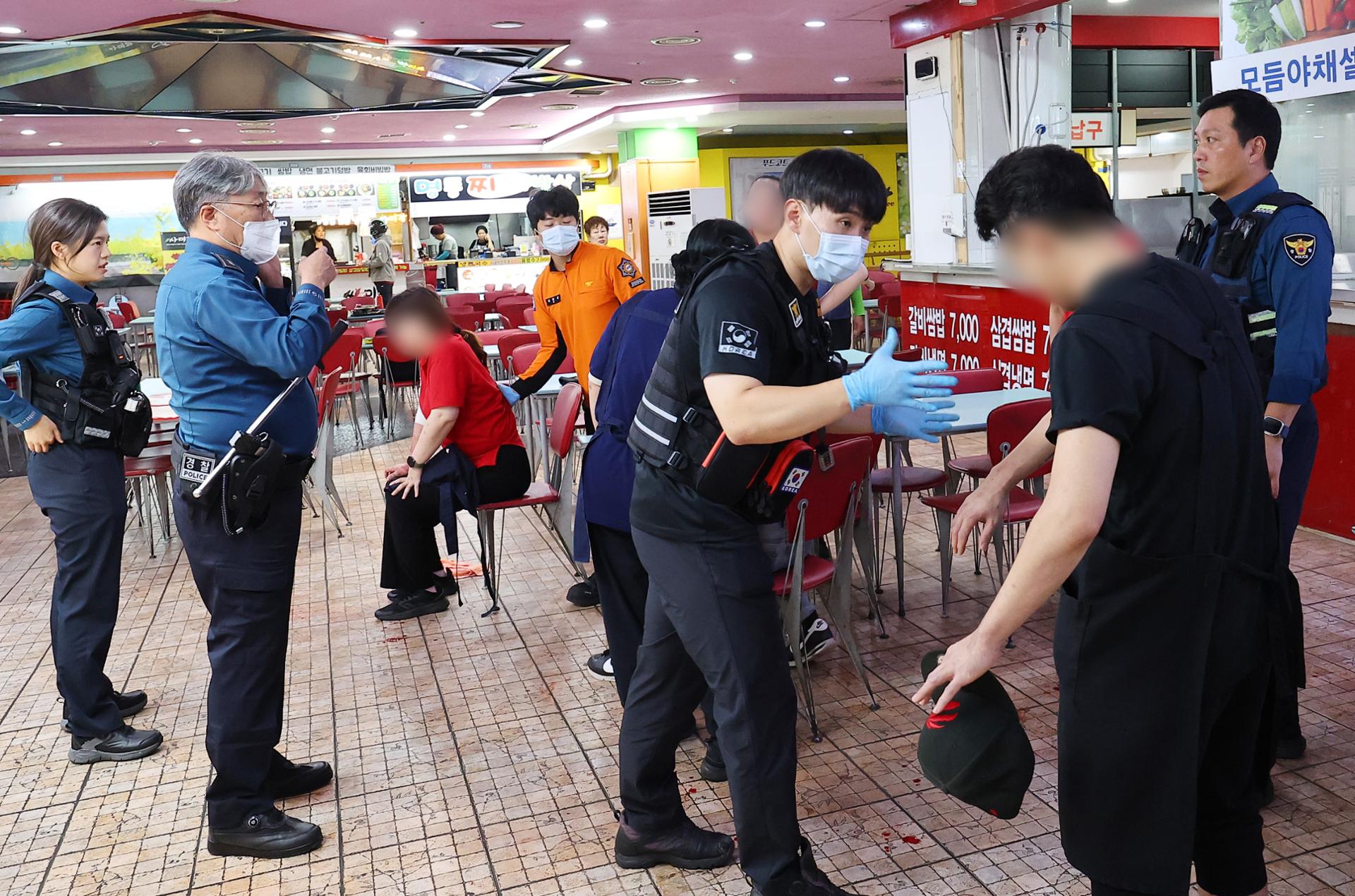 1 in cardiac arrest, 7 injured in knife attack in Incheon