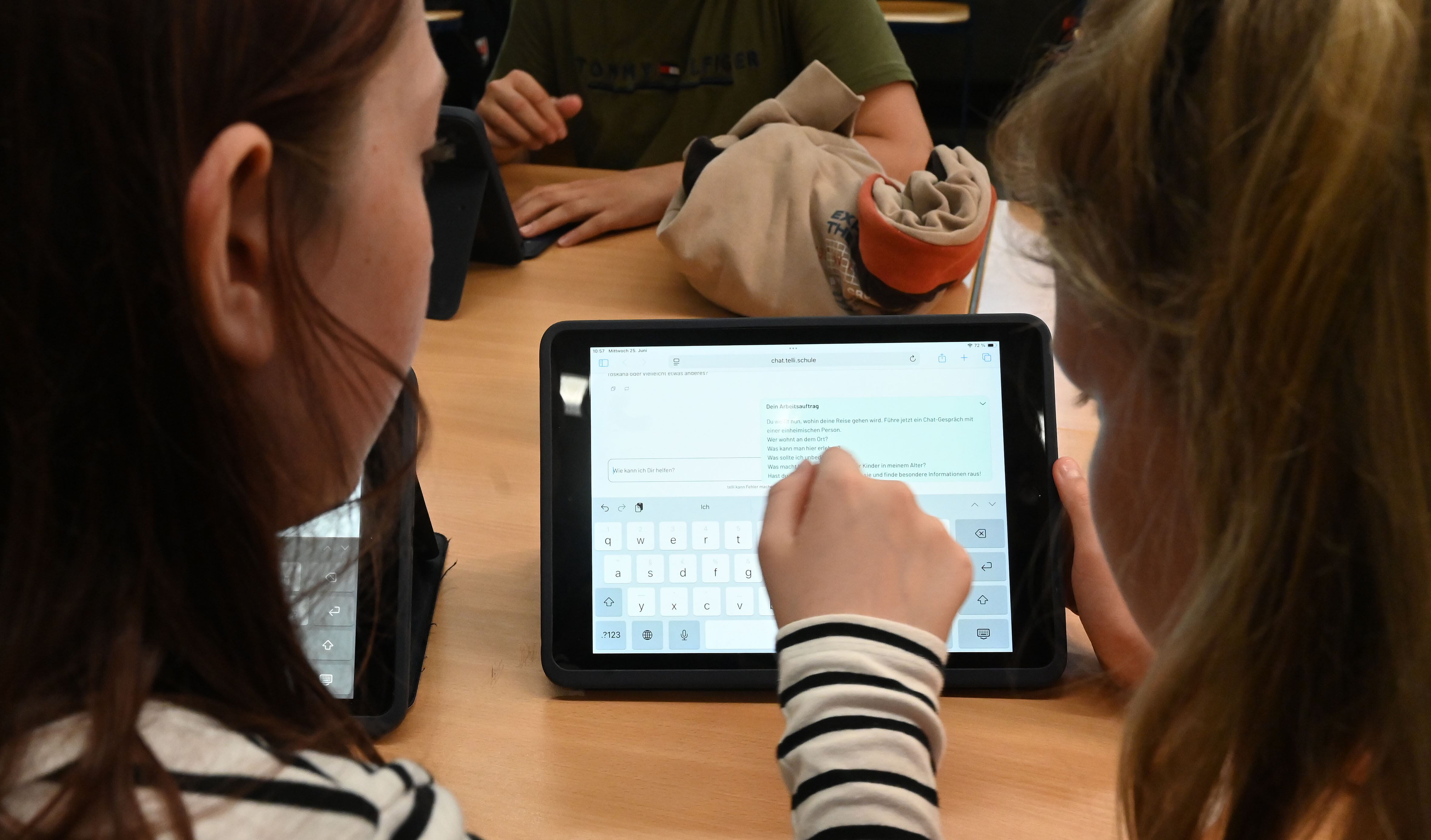Las adolescentes parten con desventaja en el aprendizaje de la inteligencia artificial