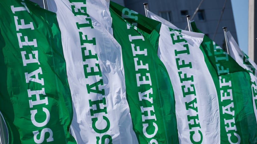 Autozulieferer: Schaeffler schreibt 240 Millionen Euro auf E-Mobilität ab