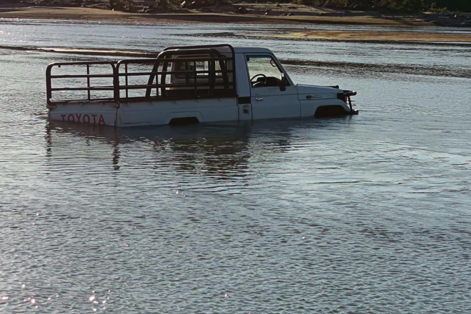 Limpopo police, SANDF smash cross‑border crime syndicates near Zim border