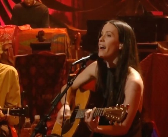 Yellowjackets Teases Final Season With Fake Alanis Morissette Unplugged Shoutout