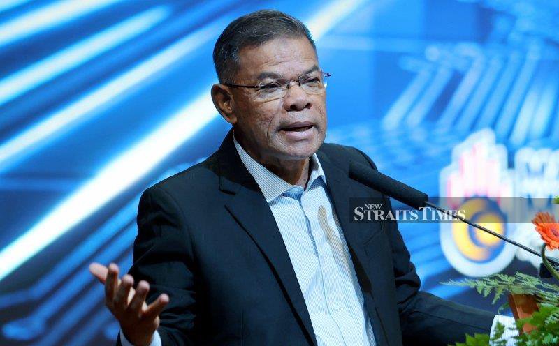 Marriage to Malay does not change foreign spouse's ethnicity, says Saifuddin