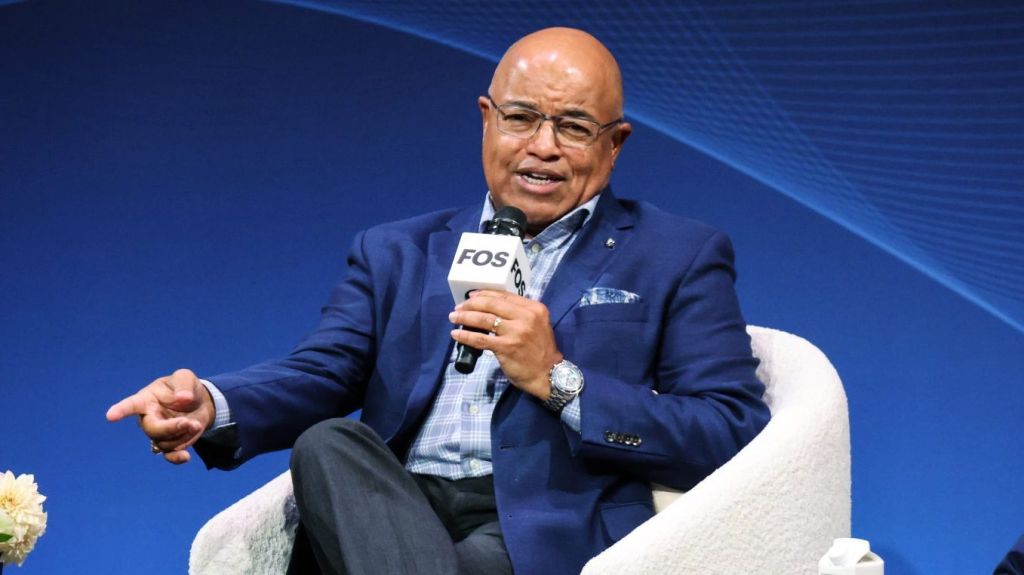 Tirico Defends NBC’s Michael Jordan Interview: ‘Completely Worth It’