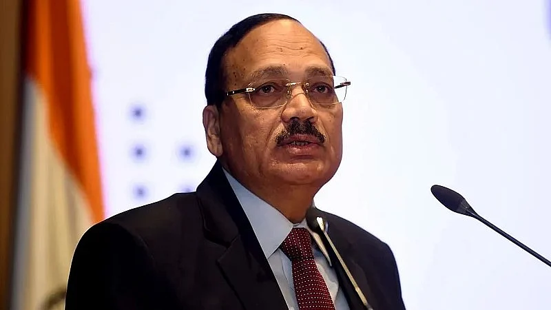 CJI Surya Kant Urges Law Schools Not To Ban AI, Warns Prohibition Could Leave Future Lawyers ‘A Step Behind’; Calls For Ethical, Supervised Use
