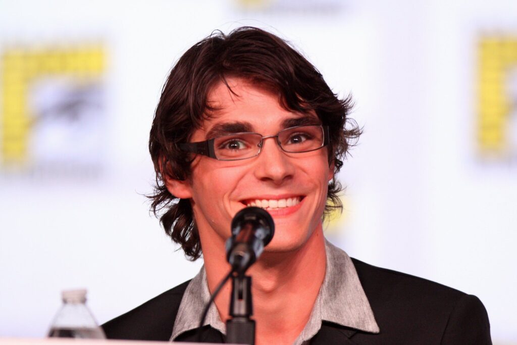 RJ Mitte, ‘Breaking Bad’ Actor and Disability Rights Advocate, Dies at 34