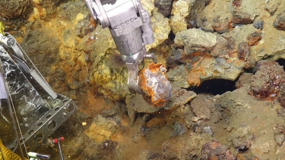 Deep-Sea Mining Faces Another Hurdle—Exploding Rocks