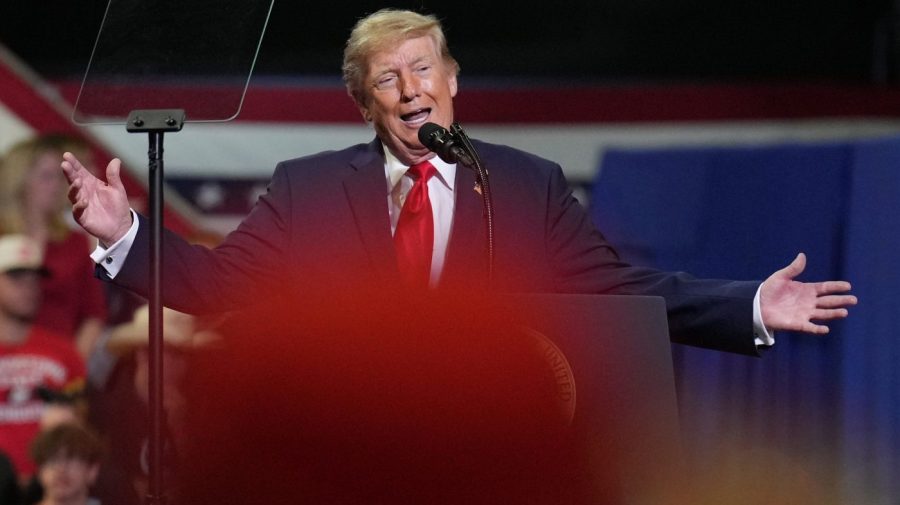 Watch live: Trump heads to Alaska as Senate race heats up