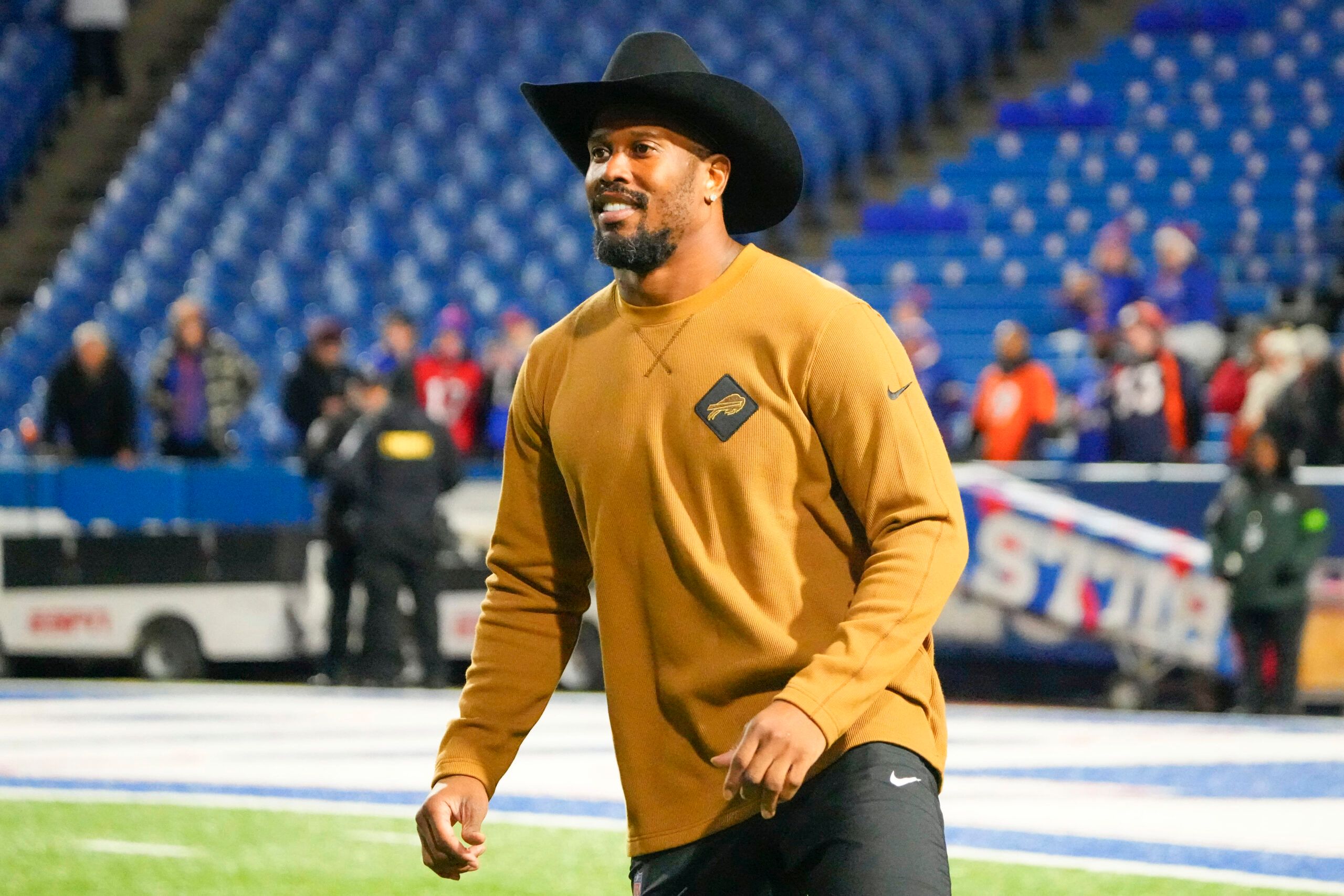 ‘Von Miller Is Ring Chasing’ — Super Bowl Champion QB Makes Feelings Clear on 7-Time All-Pro Joining Cowboys