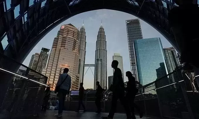 Southeast Asia's third richest country gives $245 one-off payment to taxi, rental car, school bus drivers