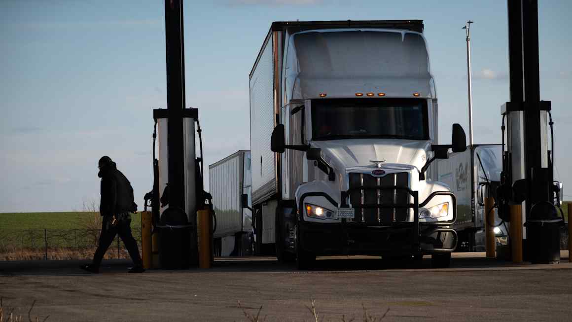 US diesel prices overtake Biden-era average in blow to Trump