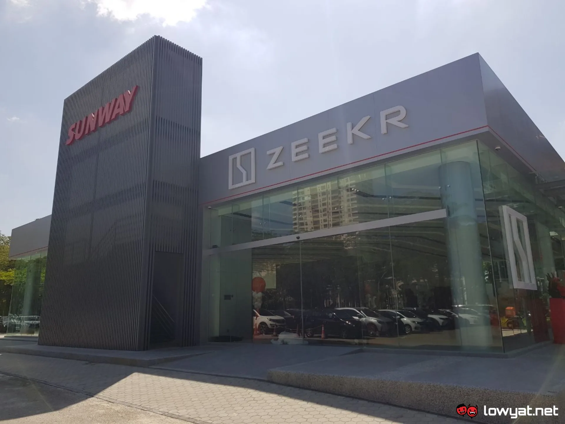 Zeekr Owners Get RM1.20 / kWh Rates At DC Handal Chargers