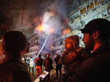 600,000 without power in Ukraine as Russia launches aerial attack, Zelenskyy says