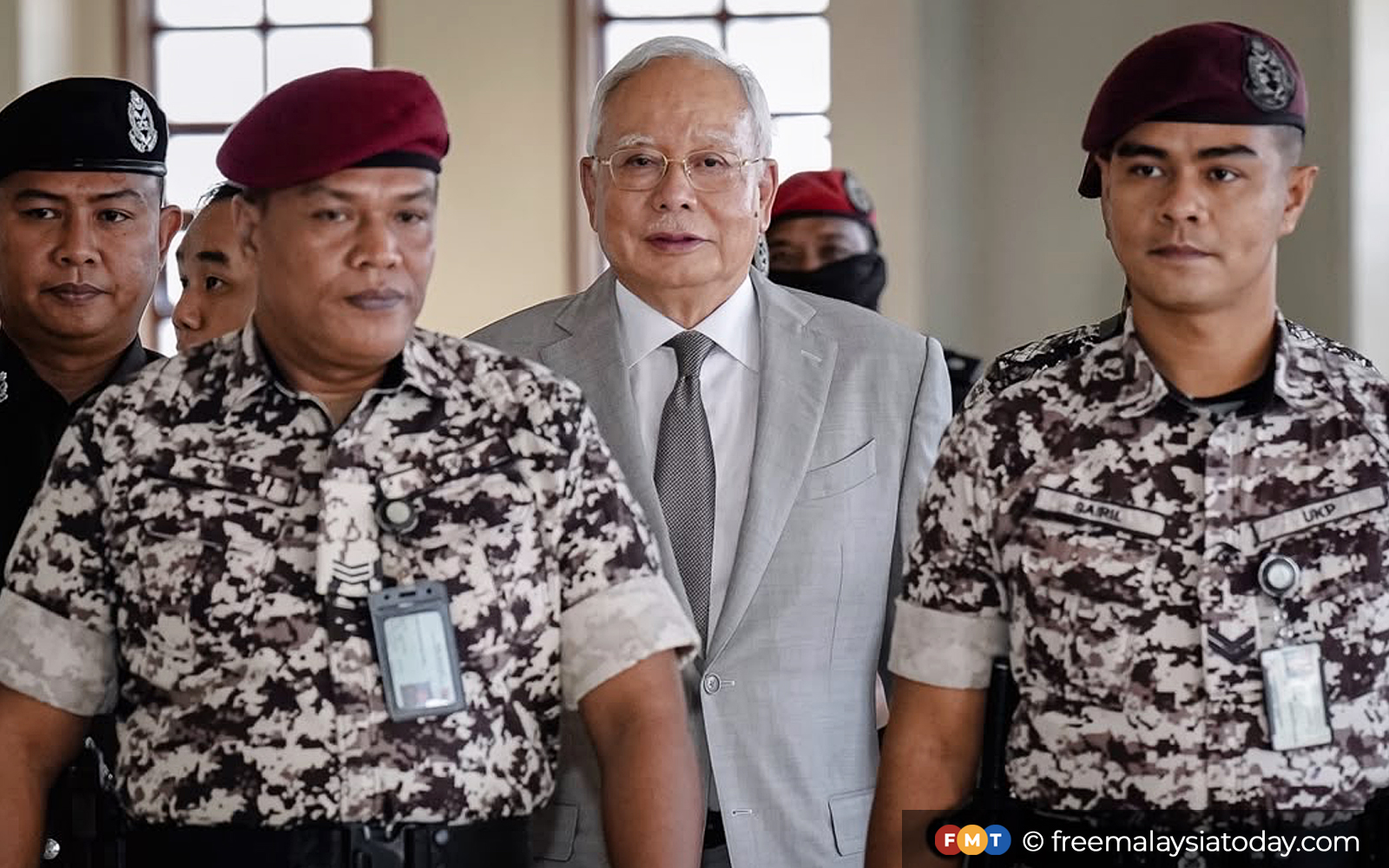 Najib fails to halt 1MDB conviction, sentence
