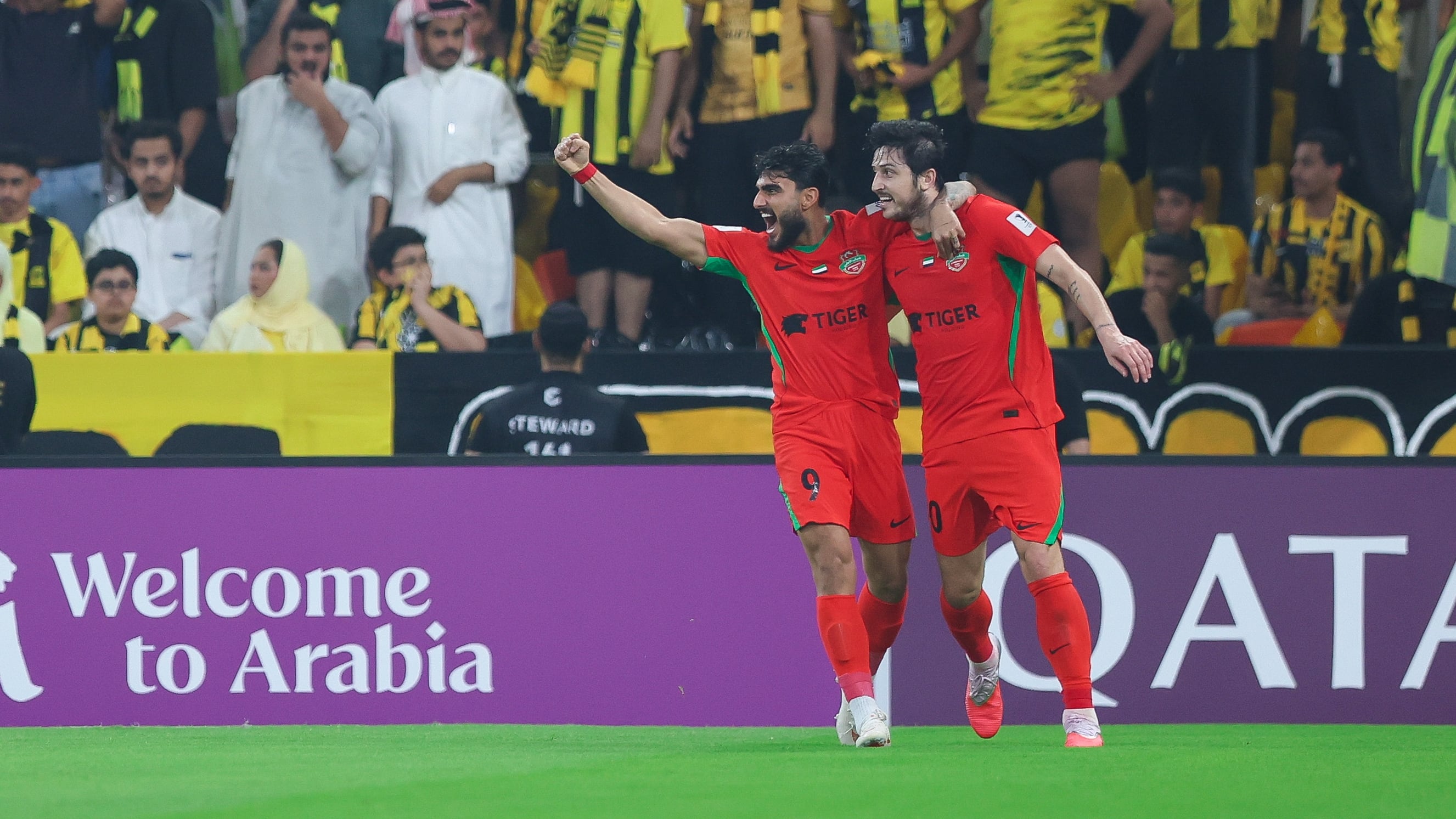 Ollie Watkins on target for Al Hilal while Sardar Azmoun bags double as Shabab Al Ahli win in Jeddah