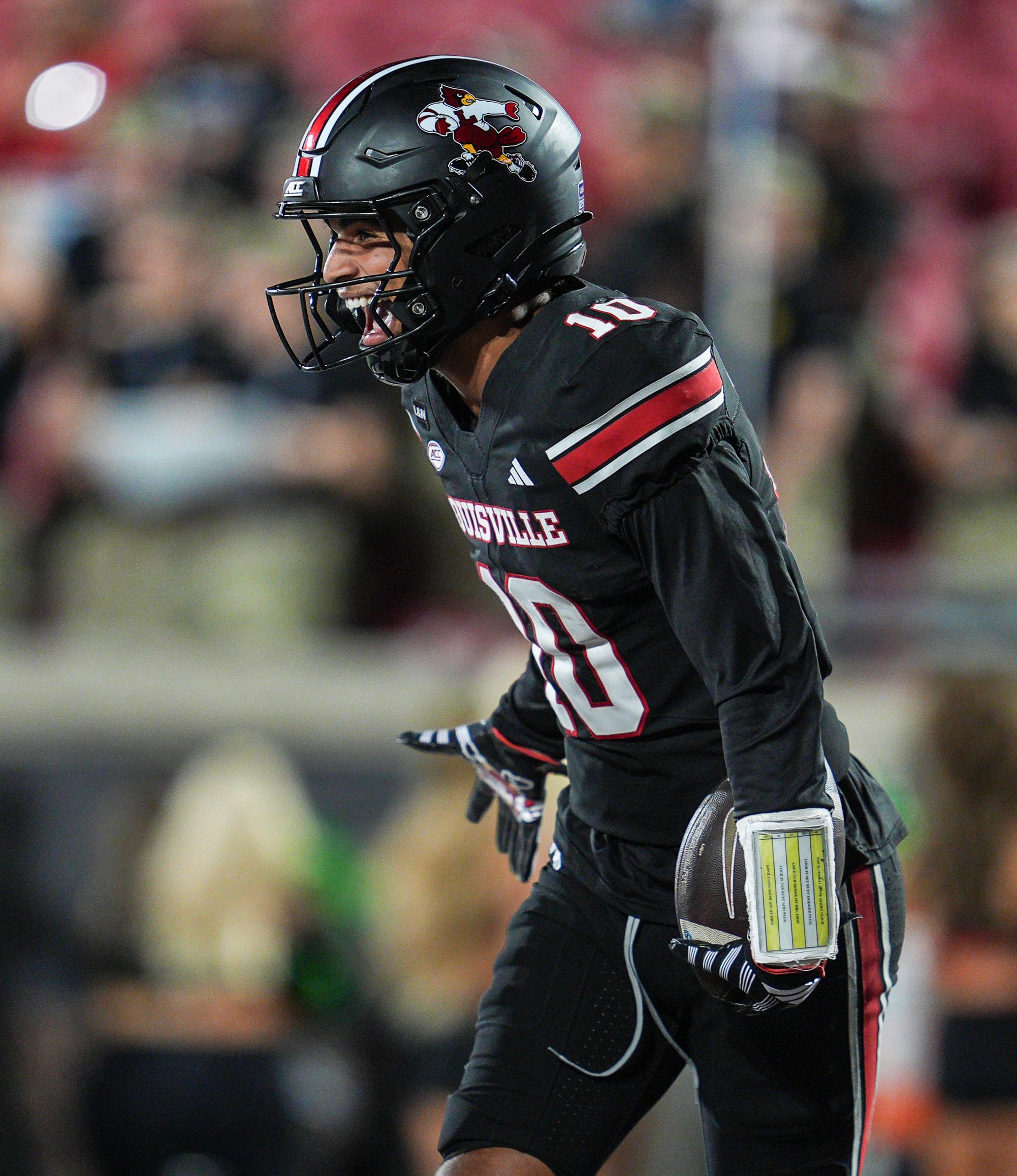 How Kaleb Beasley's position change has boosted Louisville football defense