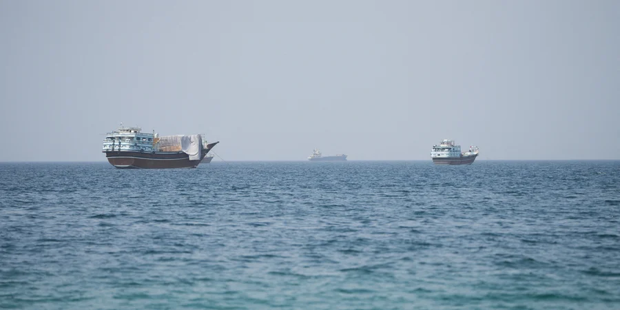 Gulf states establish covert oil network to bypass Strait of Hormuz