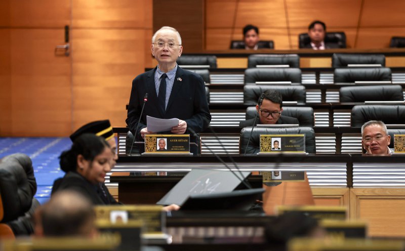 Wee seeks MOF clarification on RM2.1bil ministry spending discrepancy