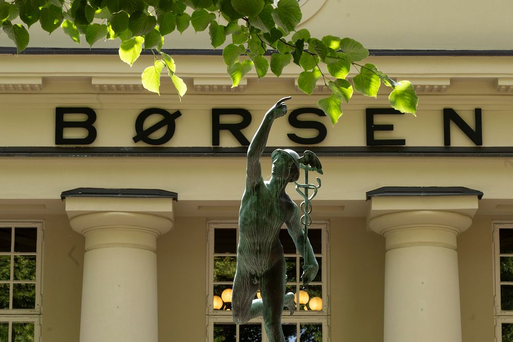 Rolig på Oslo Børs etter rekord