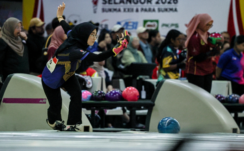 Aisyah stuns star-studded field to deliver Perlis historic Sukma gold in bowling