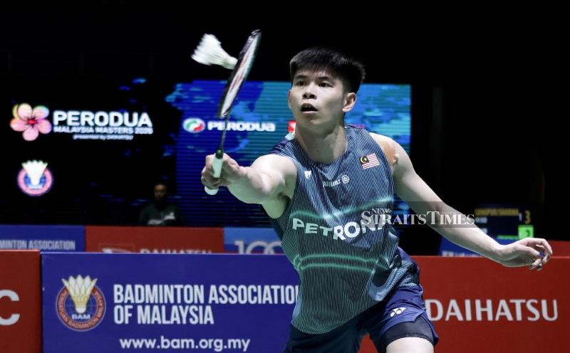 Jun Hao struggles against Brazilian shuttler before prevailing in Delhi