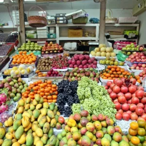 BB eases LC terms to reduce imported fruit prices