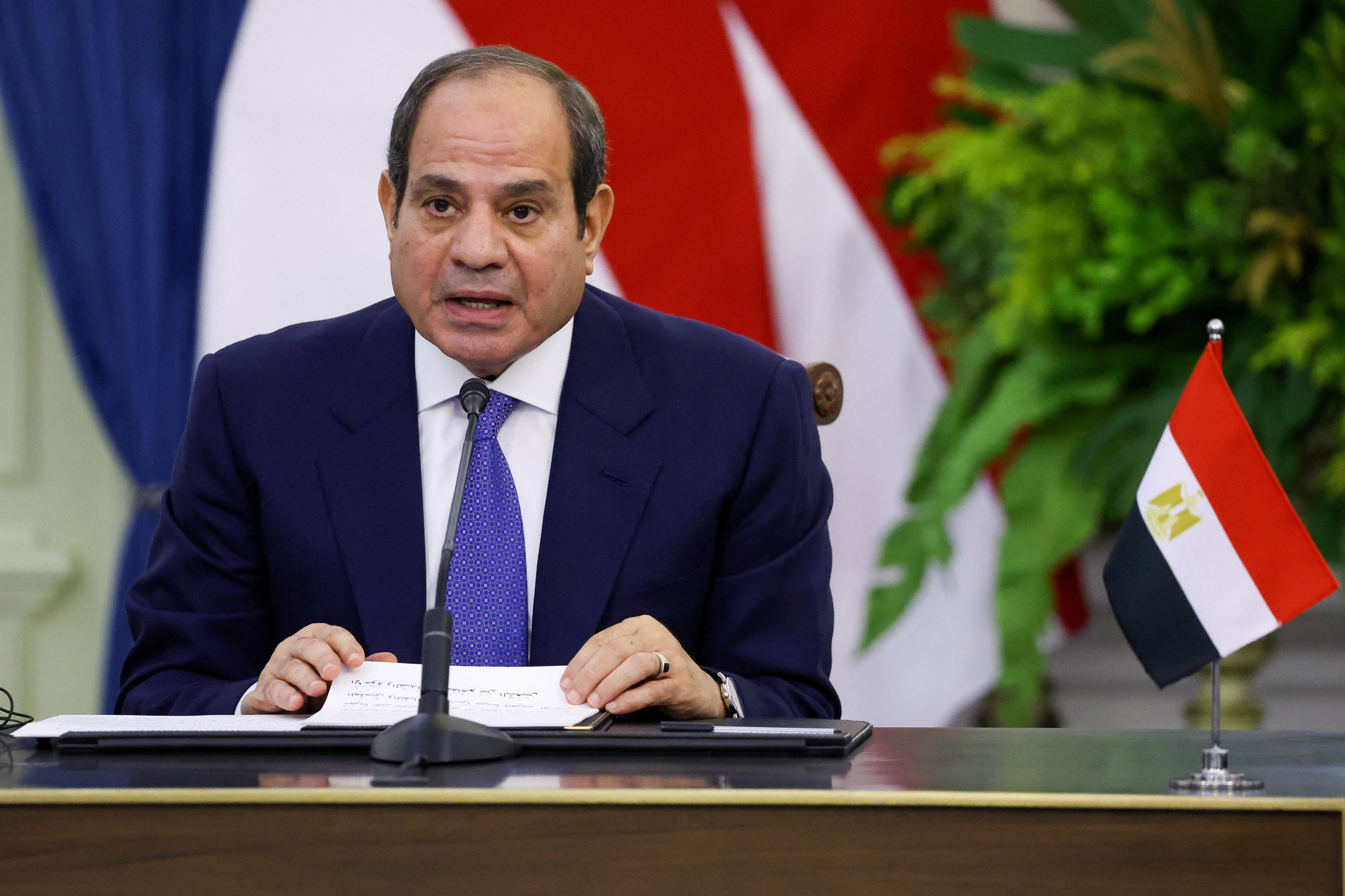 El Sisi says no changes planned for Egypt's constitution amid rumours of fourth term