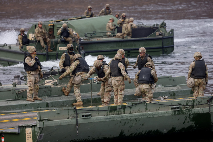 Trump orders Pentagon to cut back military exercises with South Korea