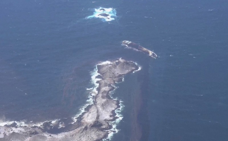 Iran blames US presence for Gulf waters pollution after oil spills