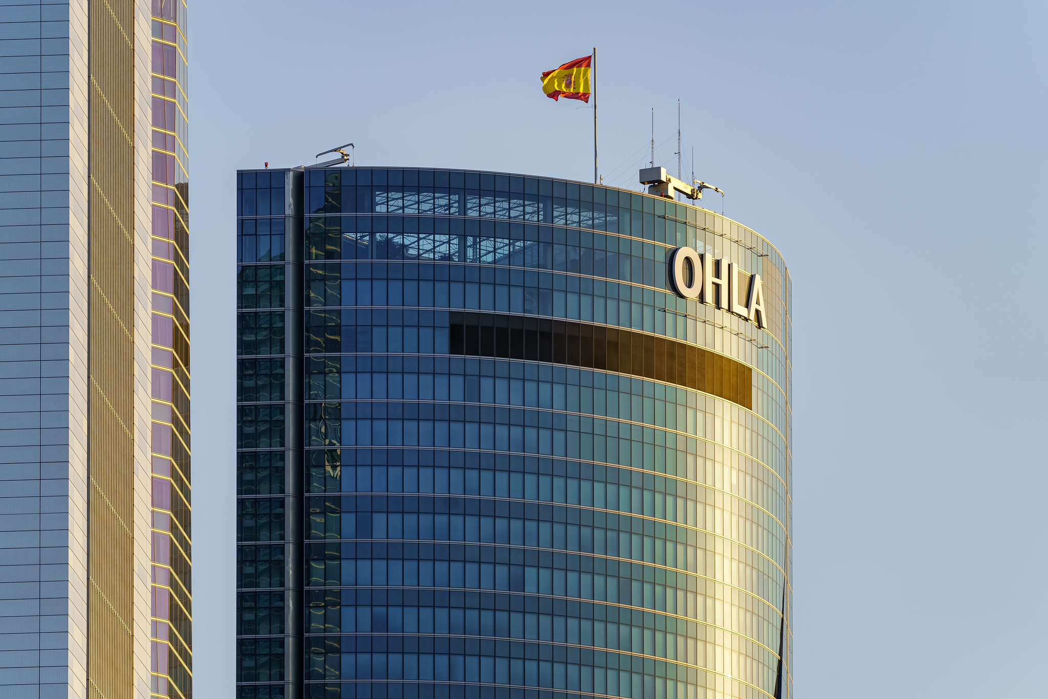 OHLA llevará en noviembre a junta extraordinaria un 'contrasplit' para agrupar acciones