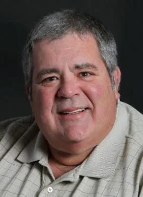 Remembering legendary sportswriter Monte Dutton, in his words and others'