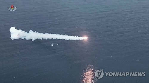 (LEAD) N. Korea tests 2 types of submarine-launched strategic cruise missiles: KCNA