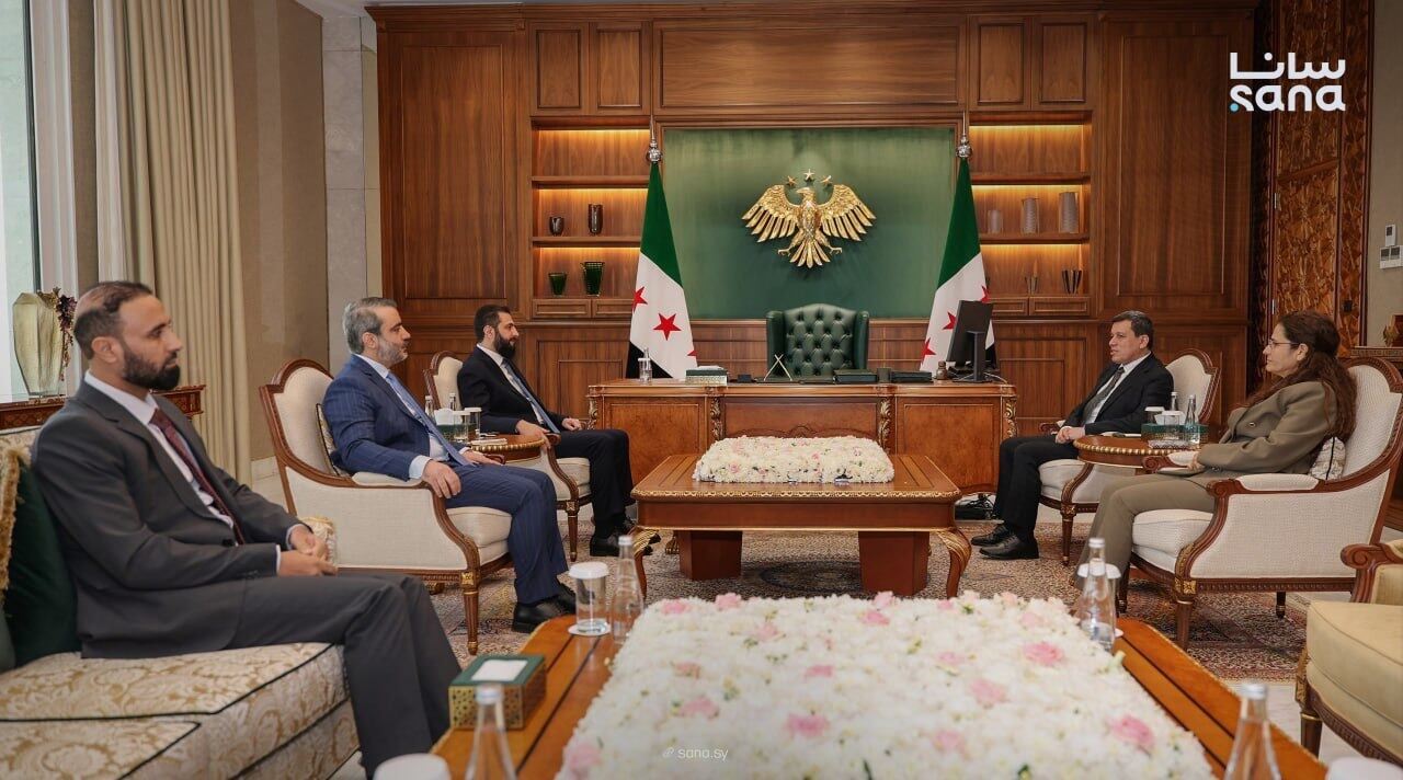 Syria's Al Shara meets Kurdish leader Abdi as regional dynamics strengthen Damascus