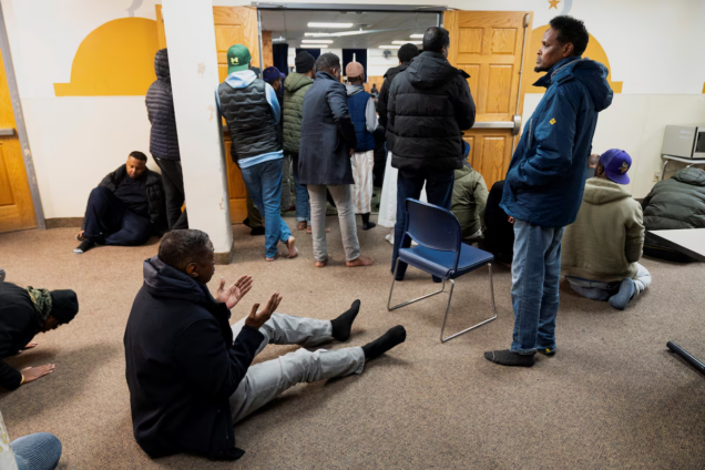 US judge clears way for Trump to end Somalis’ deportation protections