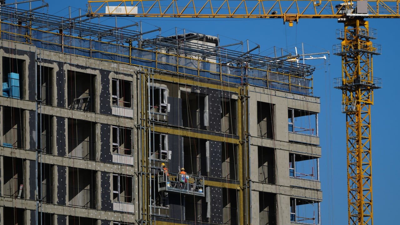 China’s first‑tier new home prices flat in July, ending 4‑month rebound
