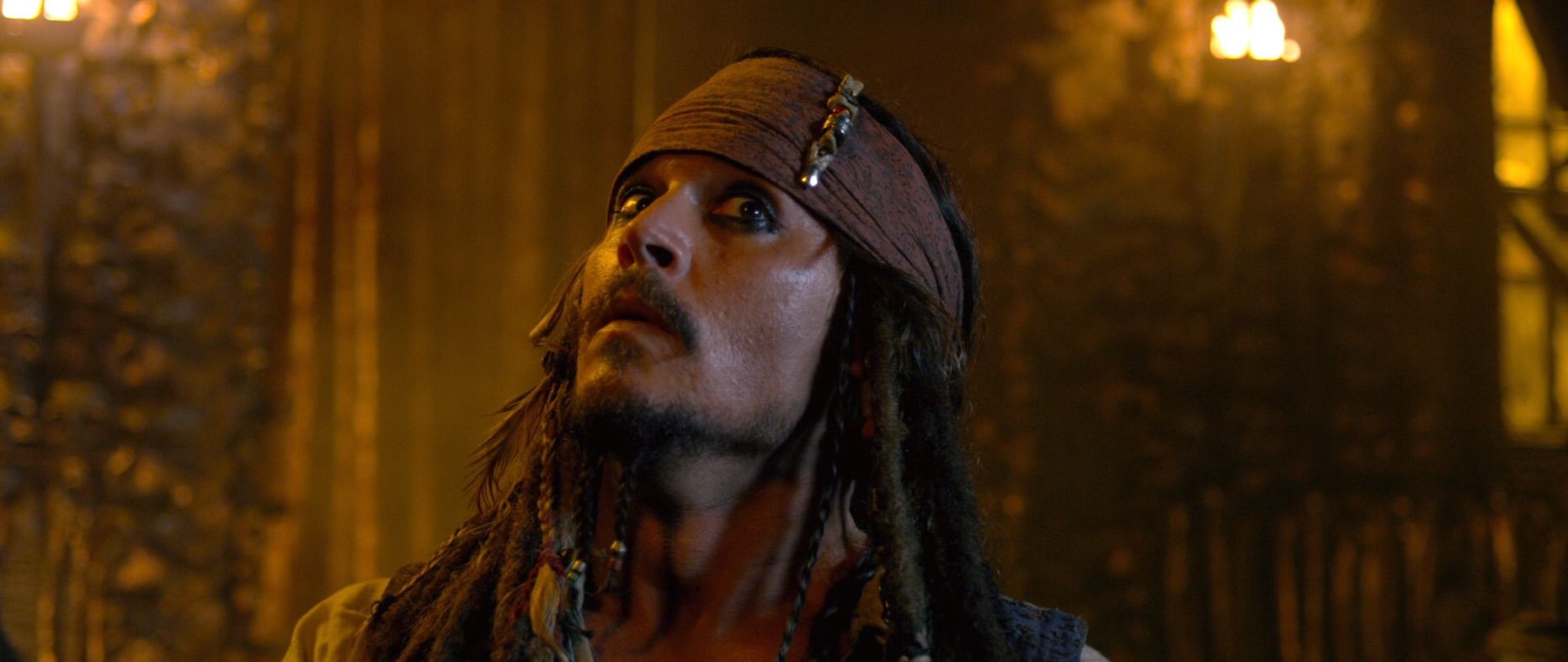 Johnny Depp is in talks to return as Jack Sparrow in 'Pirates of the Caribbean 6'