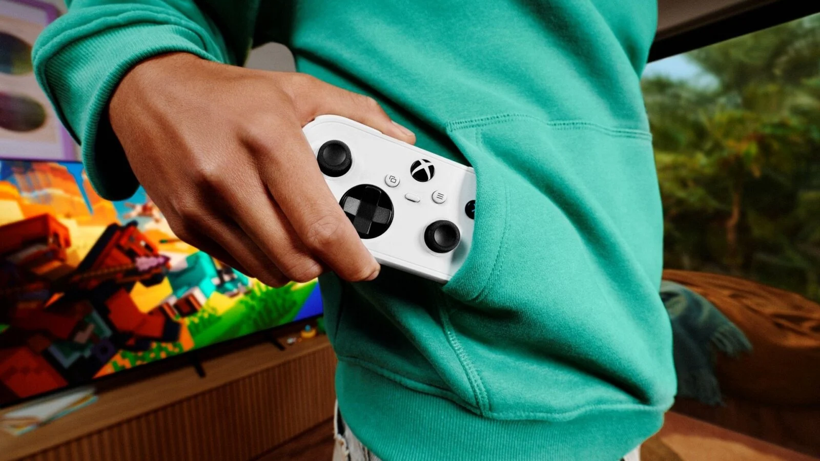 Xbox Officially Unveils Its First-Ever Pocket-Sized Gamepad