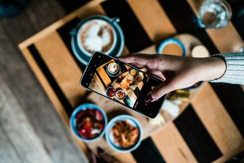 From fake receipts to artificial insects – AI is making it easier for unscrupulous customers to do a runner in restaurants across Spain