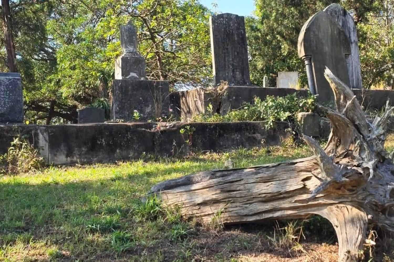 KZN cemetery has a problem of men performing indecent acts on graves
