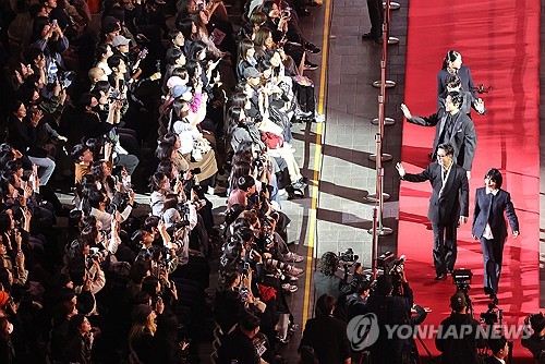 BIFF wraps up, draws more than 200,000 admissions