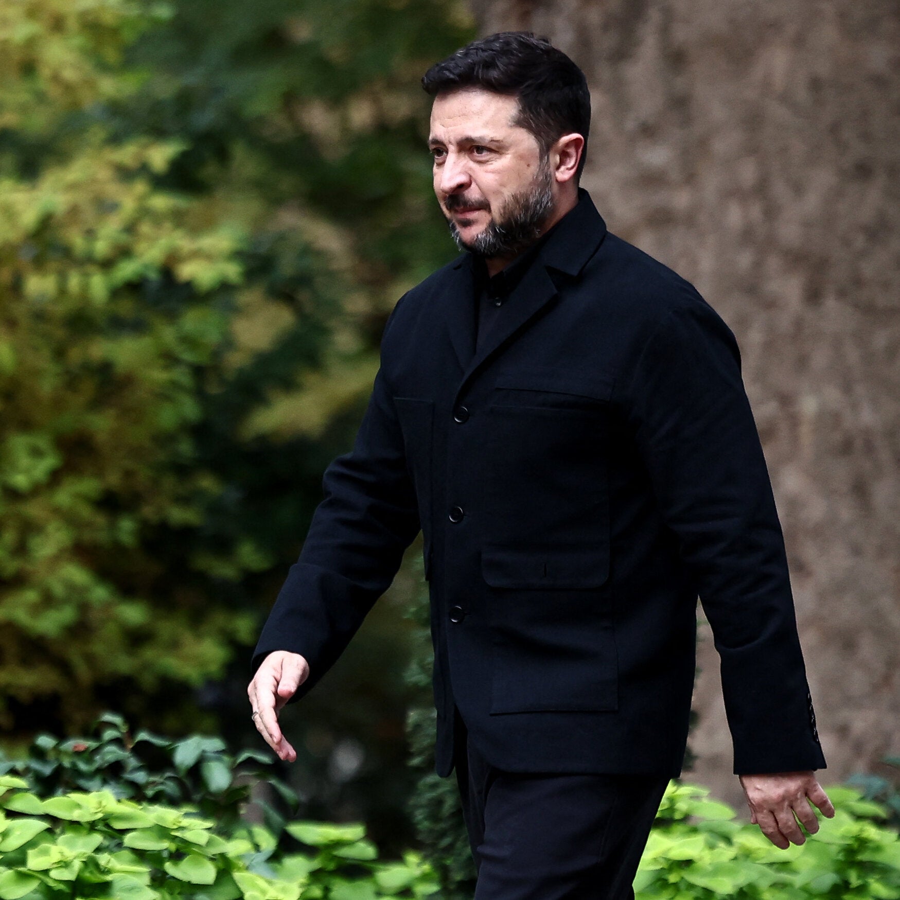 Zelensky Says Ukraine Will Resume Russian Refinery Strikes, Defying Trump