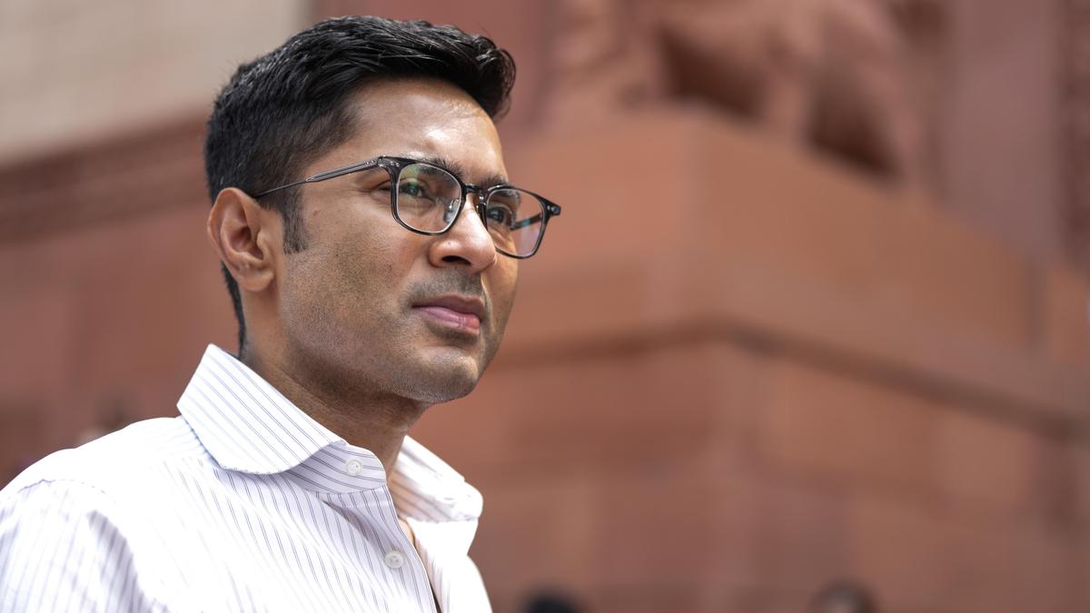 TMC MP Abhishek Banerjee moves Calcutta HC challenging freezing of his bank account