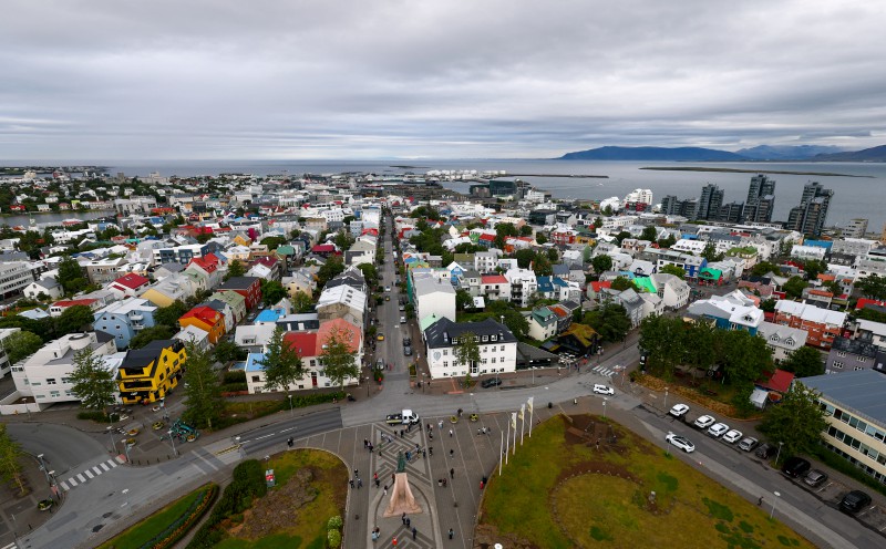 With Iceland vote, EU dares dream of enlargement 'success story'