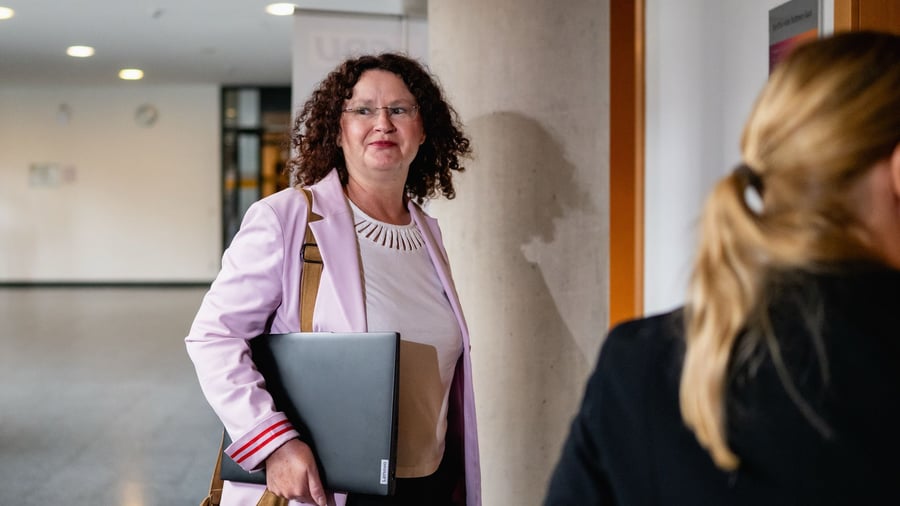 Parteiquerelen: Thüringer BSW-Fraktion hält an „Brombeer-Koalition“ fest