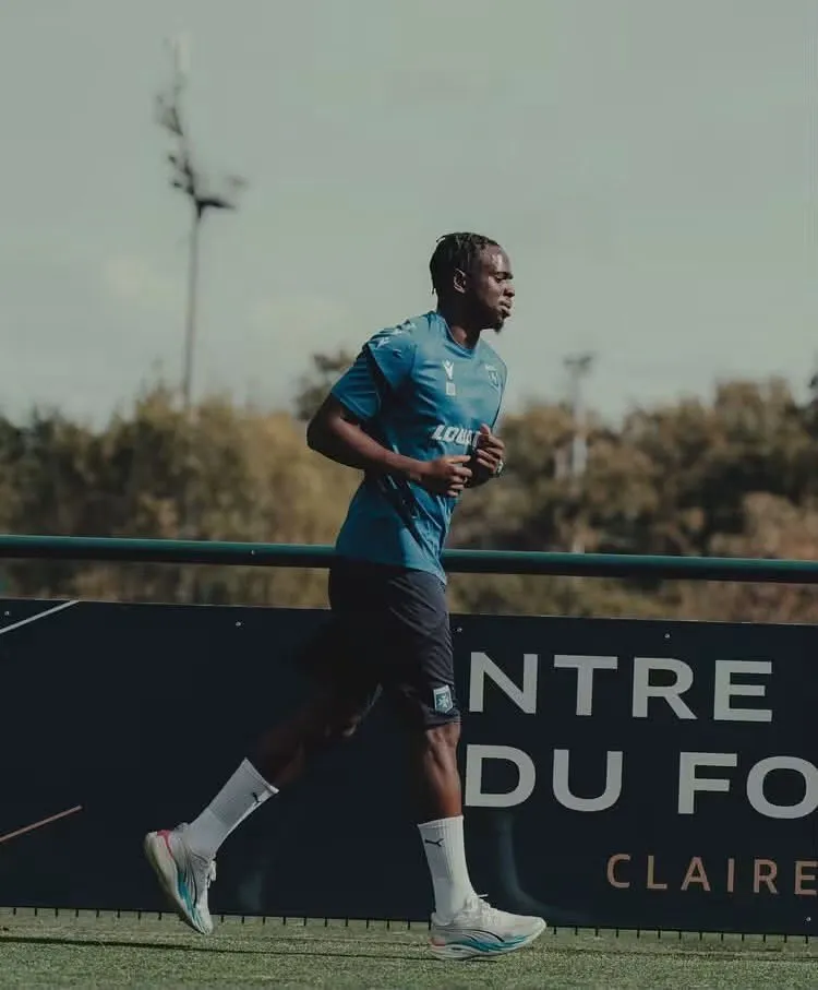 Marvin Senaya returns to grass as Black Stars defender steps up injury recovery