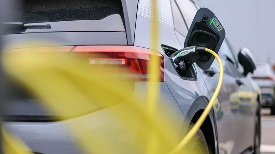 Brandgefahr bei E-Autos: VW bereitet Rückruf wegen fehlerhafter Batteriezellen vor