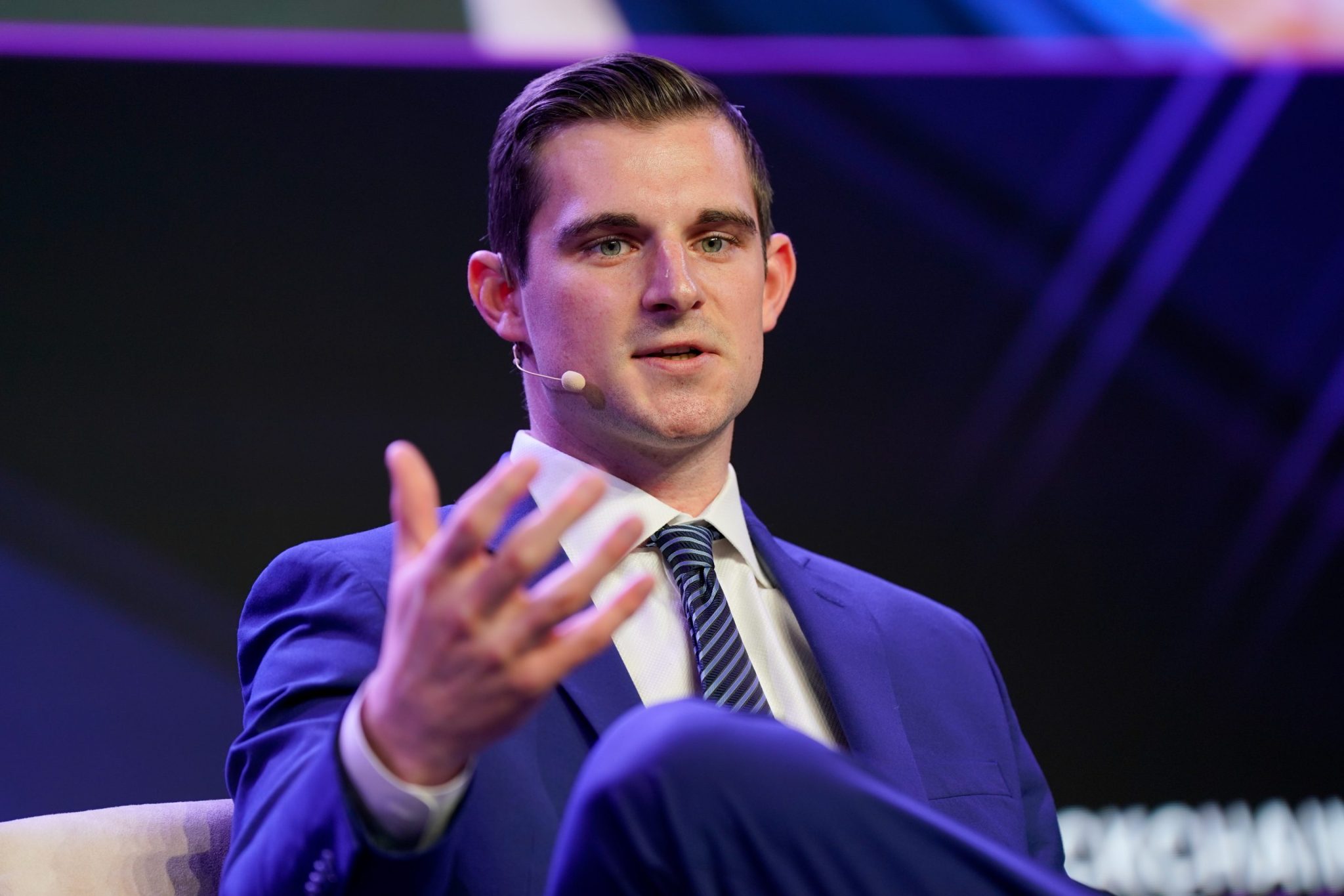 Trump’s former top crypto adviser faces scrutiny over allegations his firm accepted millions from Tether while he shaped key stablecoin law