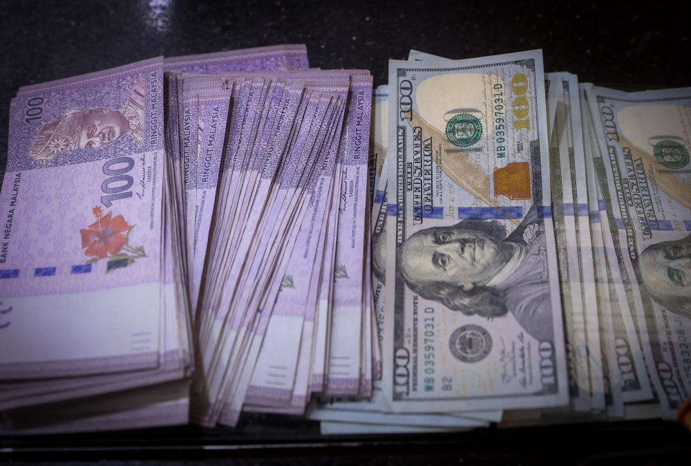 Ringgit gets a boost at market close as US data cools, Fed hike expectations fade